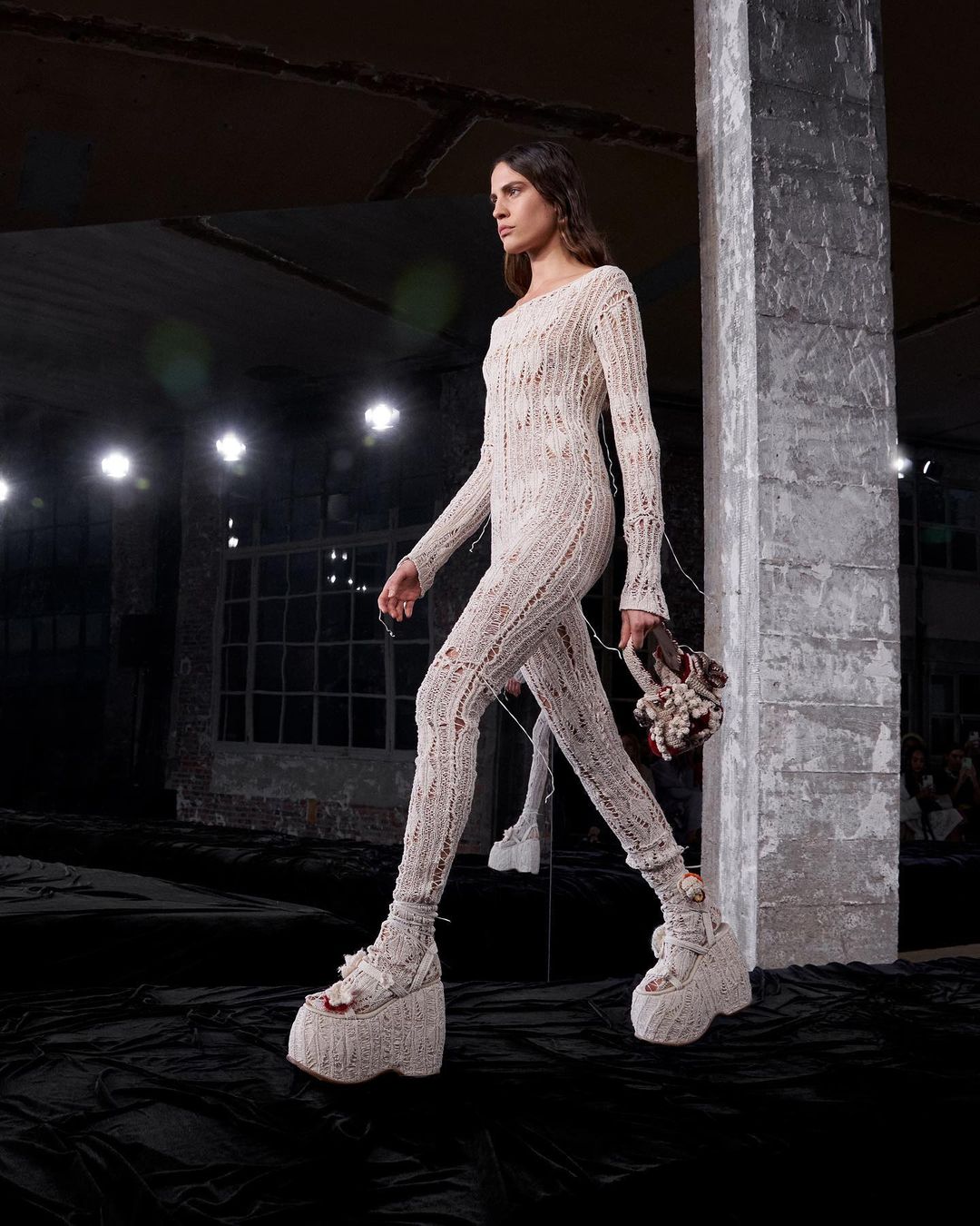 The Spring-Summer Trends of 2025: Experimental, Ethical and Everlasting Styles!