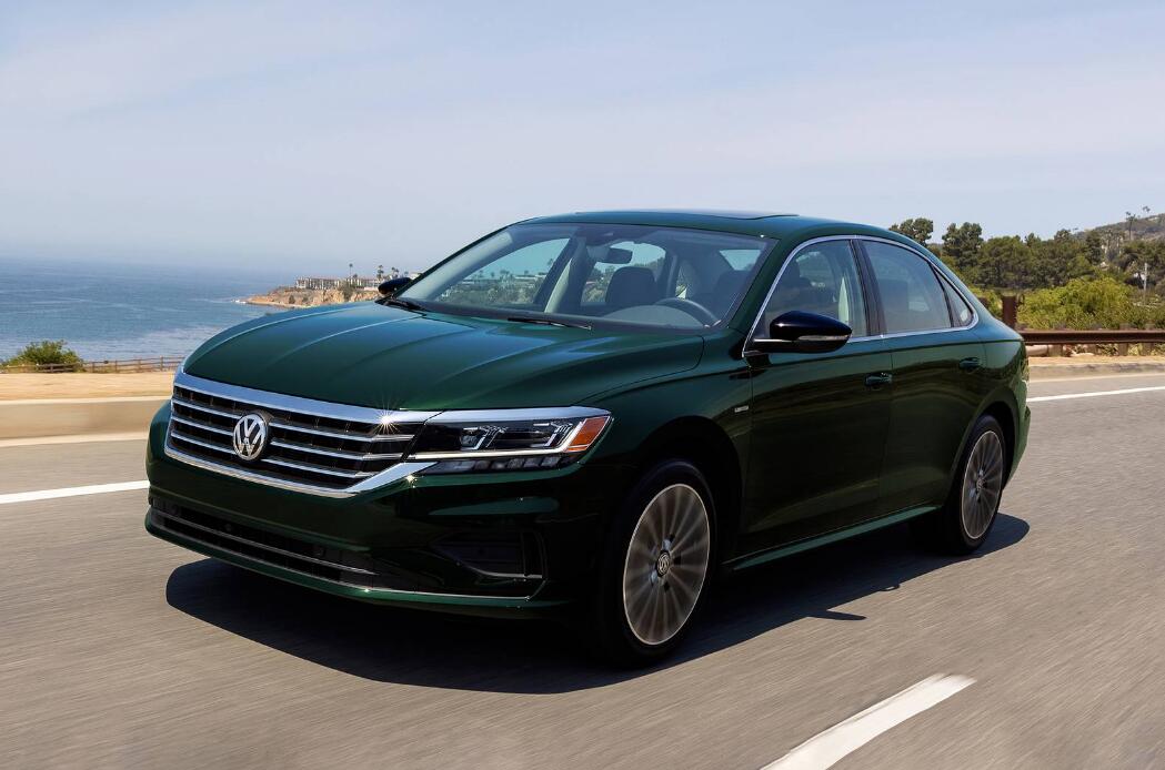 Volkswagen Passat 5 Features That Make Volkswagen Passat the Best Road Trip Partner