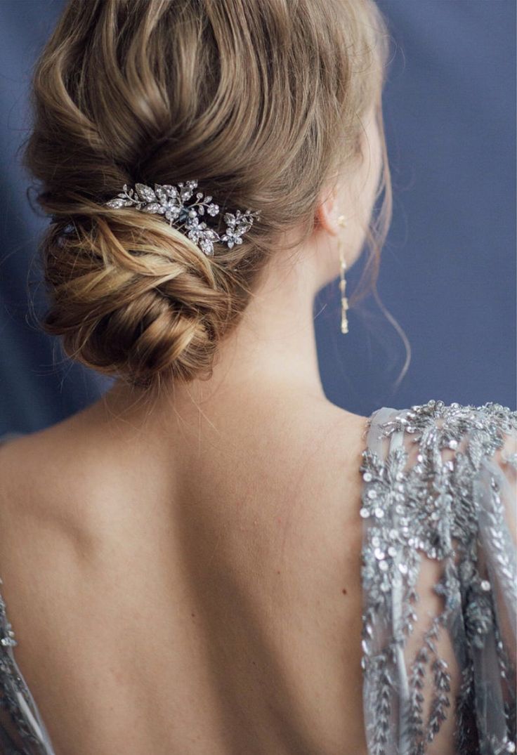 4 Timeless Bridal Hairstyles For Your Special Day 3 wedding updo