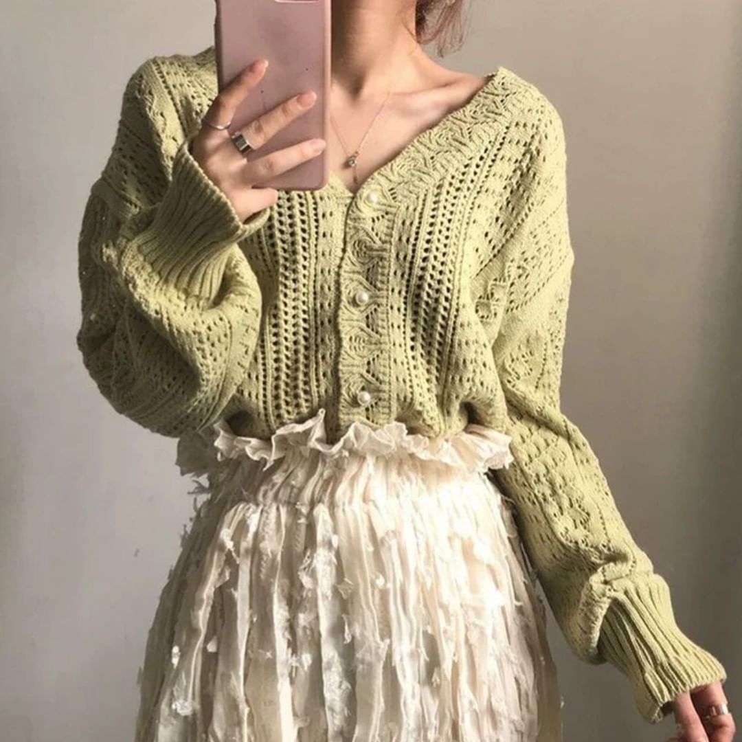 The Cottagecore Aesthetic: Outfits for the Countryside Appeal 18 Essentials of the Cottagecore Fashion skirts