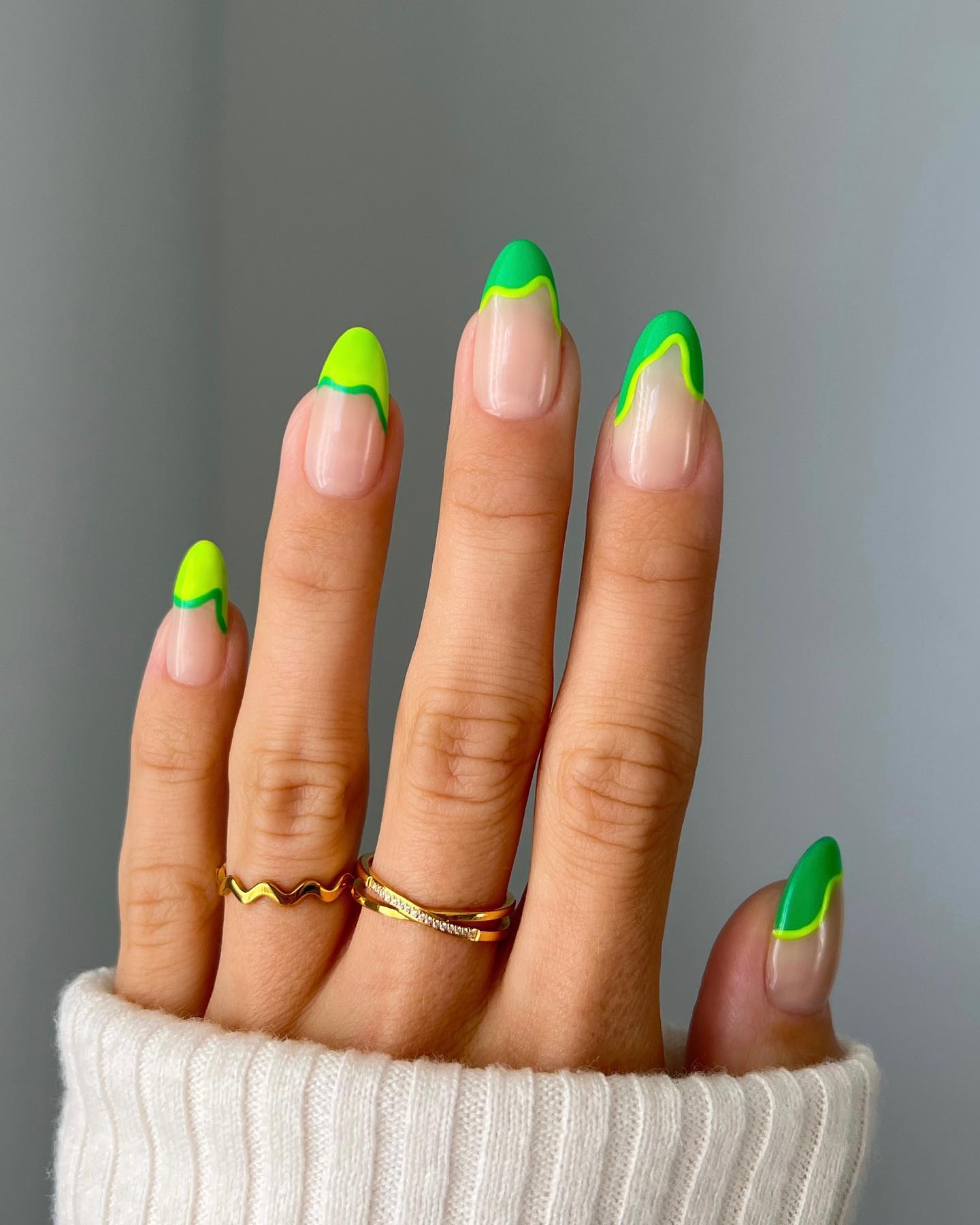 green Neon Flares nail designs
