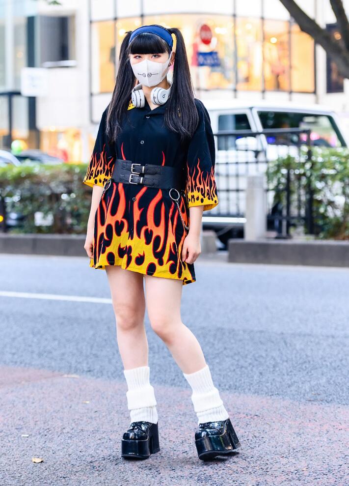 How to Wear Leg Warmers 30 Chic & Stylish Outfit Ideas Her Style Code