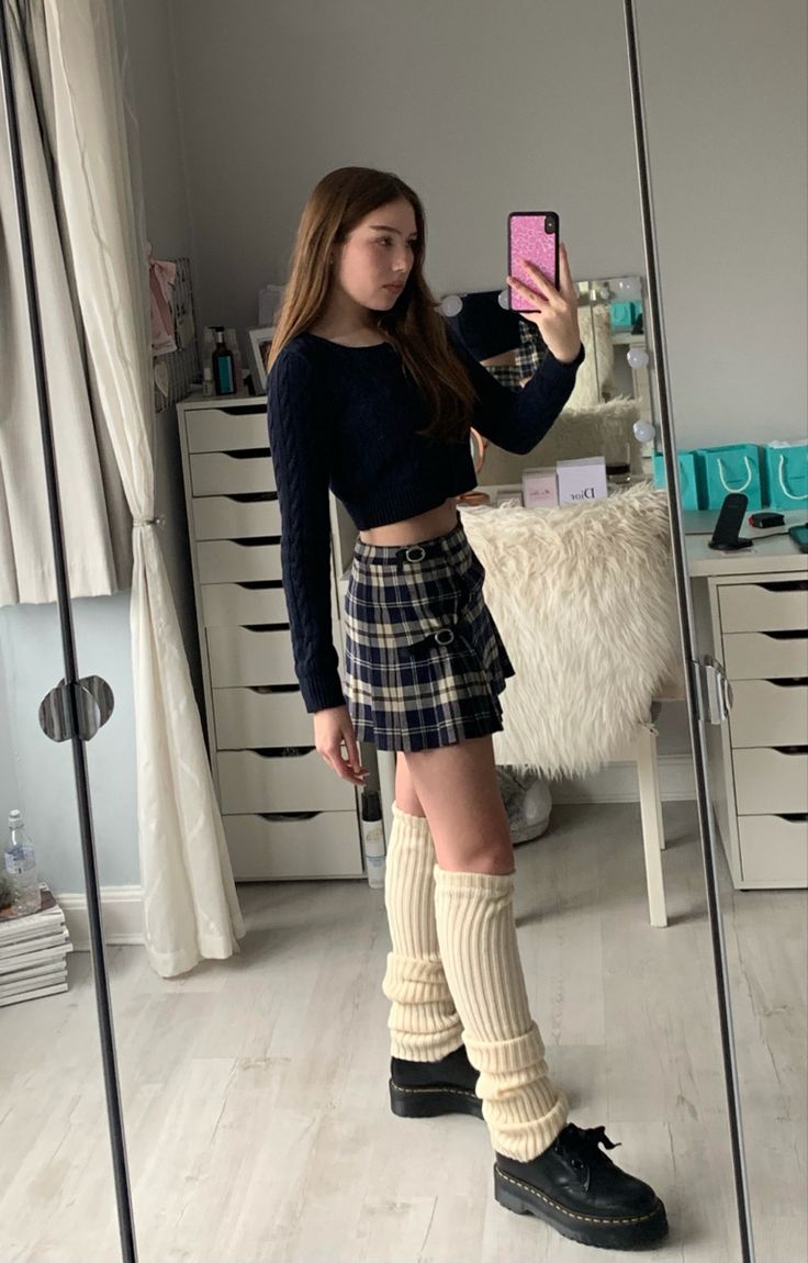 Leg warmers shorts outfits