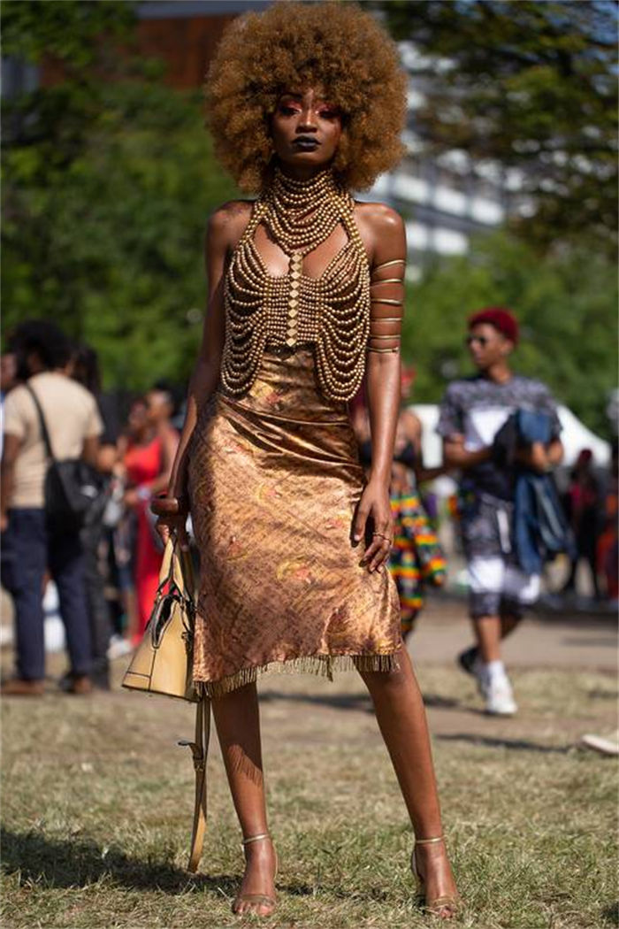 Afropunk street fashion outfit ideas for black women 16