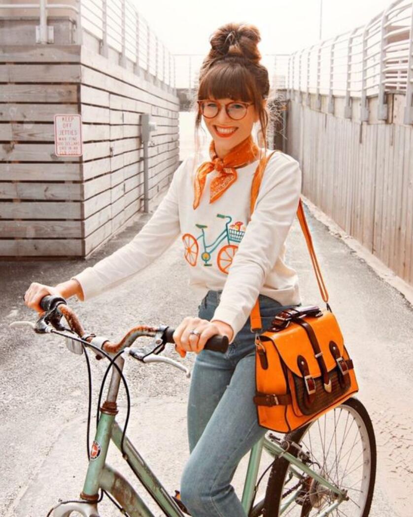 Geek Chic Fashion Style: 30+ Geek Chic Outfit Ideas for Women 9 Geek Chic outfit ideas Glasses