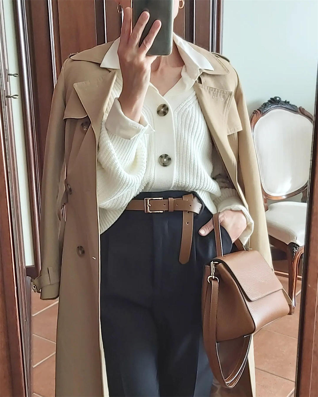Trench Coat outfit ideas for women 55