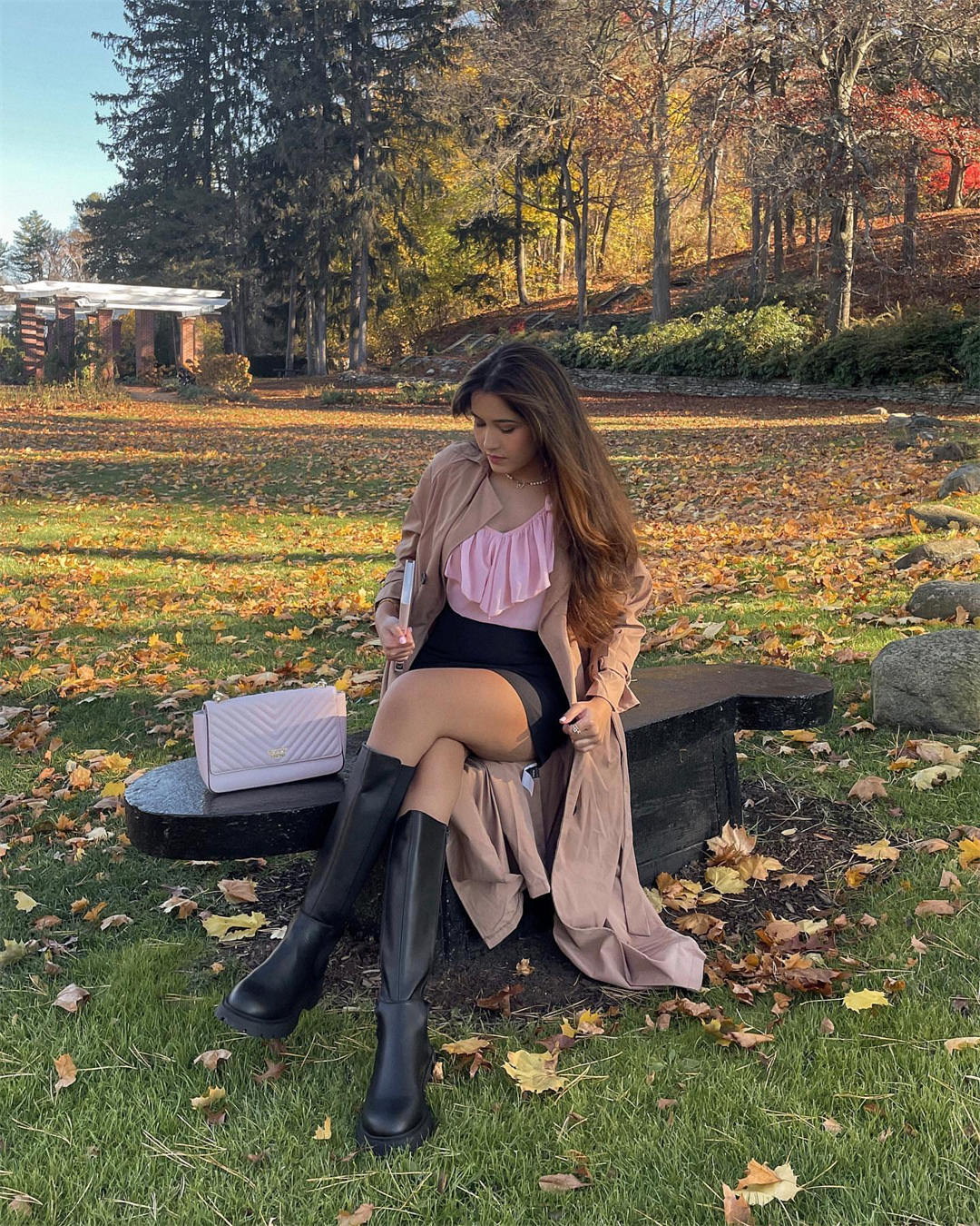 Trench Coat outfit ideas for women 56