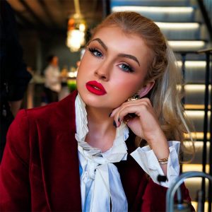 The New Romantic Fashion Guide & Outfit Ideas - Her Style Code