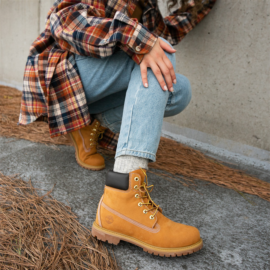 Timberlands boot outfit ideas 20