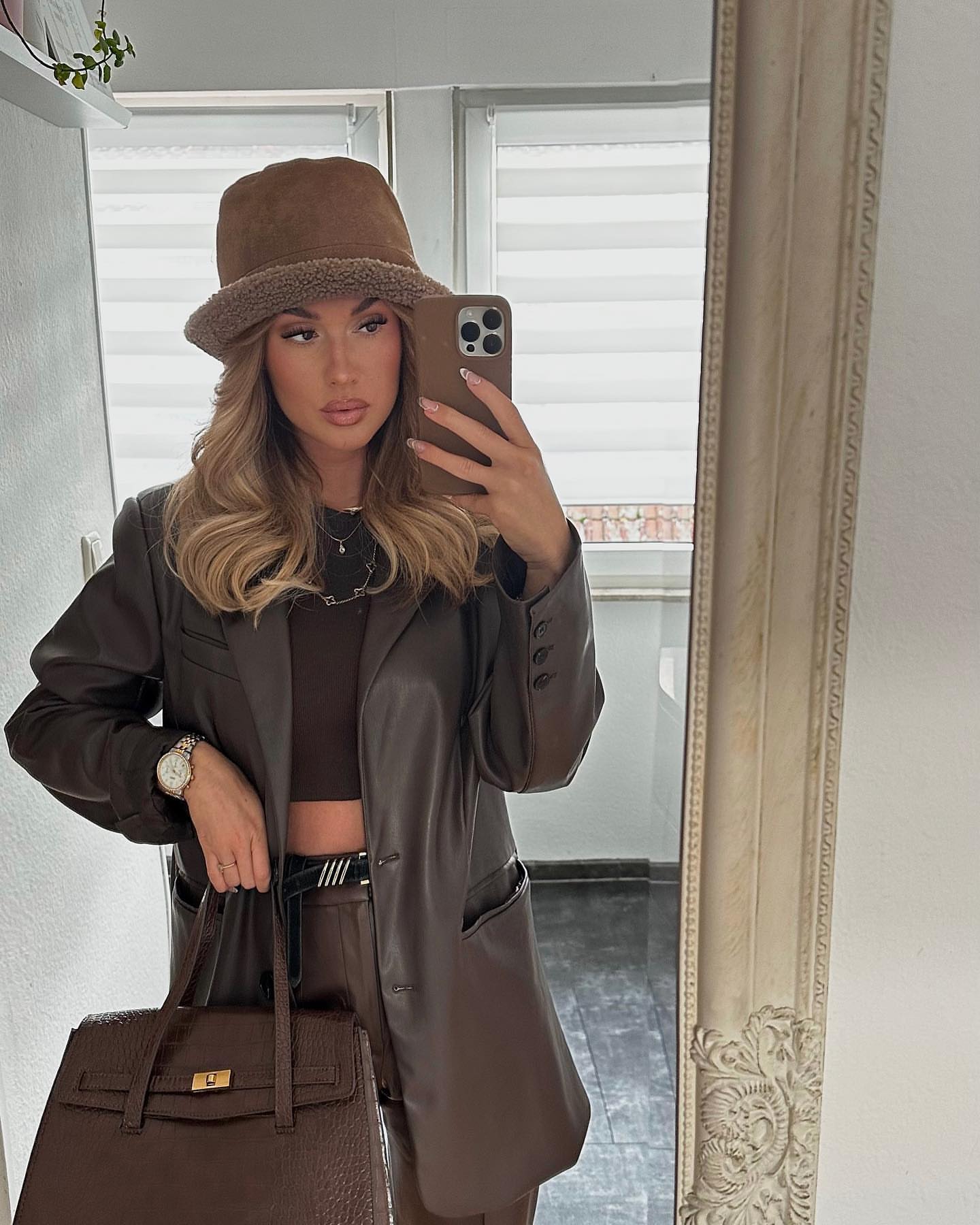 Brown outfit for women 17