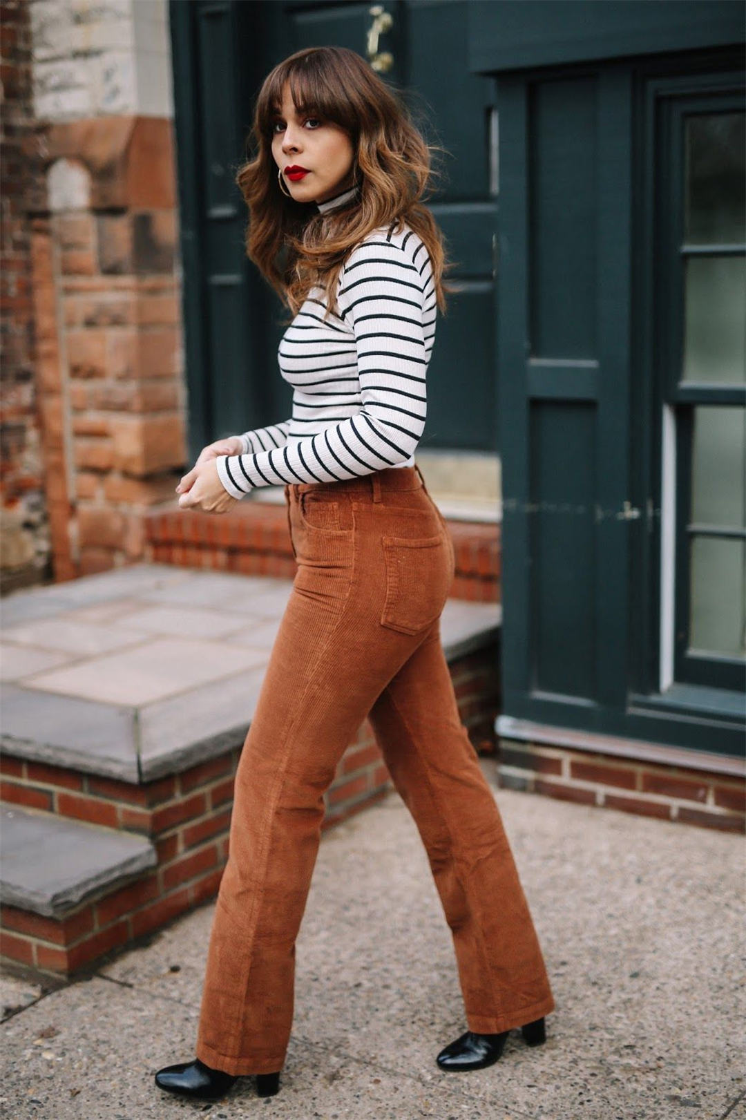 Corduroy Pant Outfit for women 02