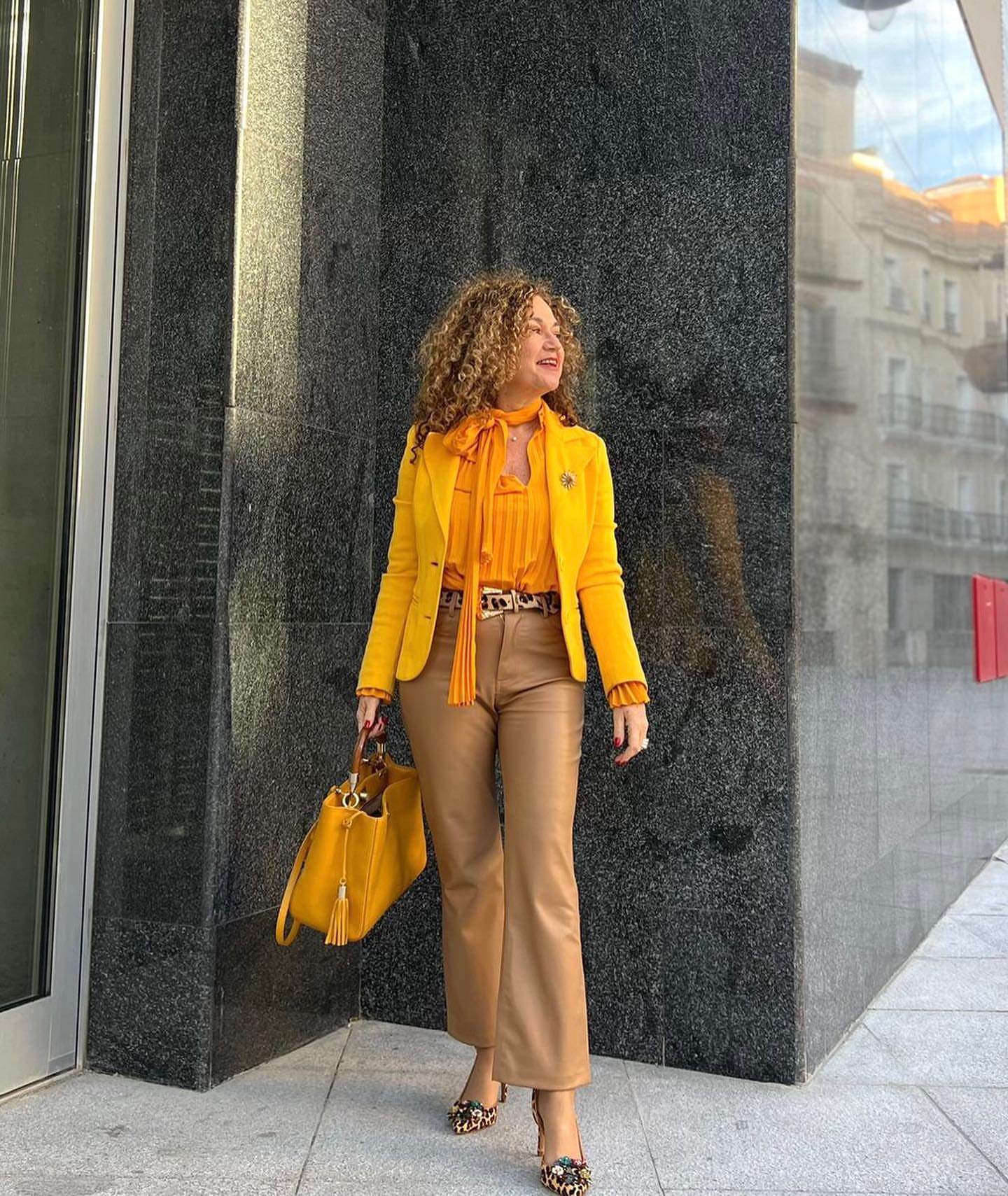 Outfits for Women Over 50 37