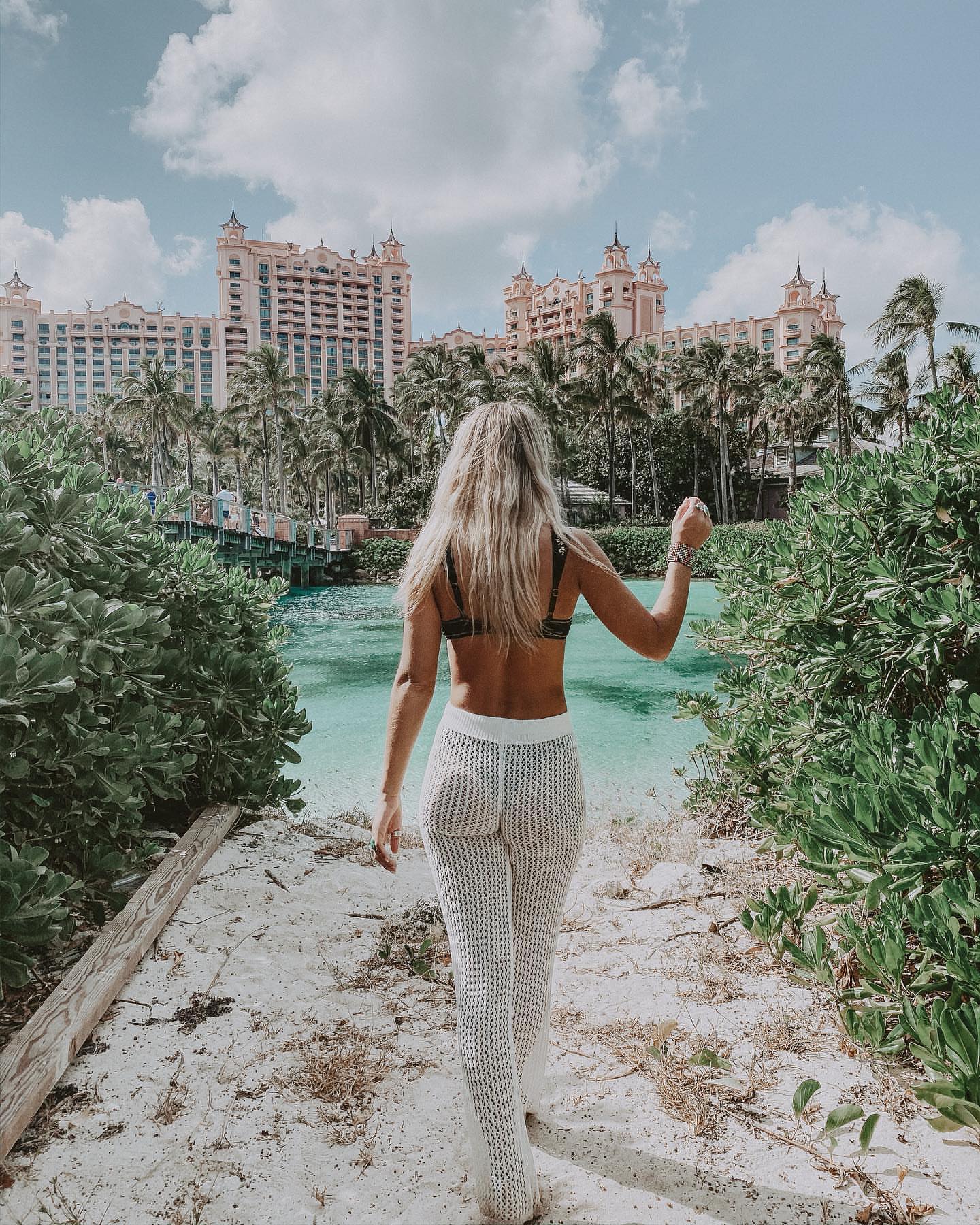 beach pants outfit ideas 6