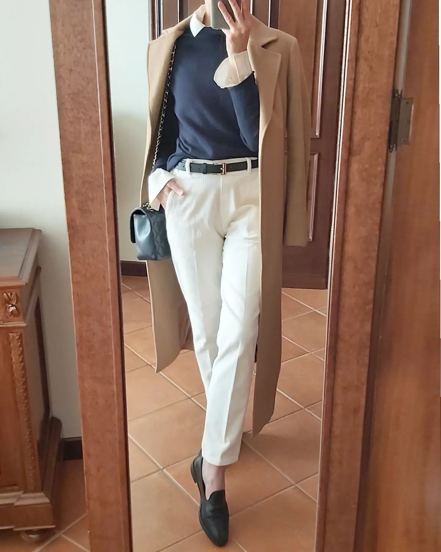 Velvet Pants outfit ideas 11 Velvet Pants outfit ideas 11