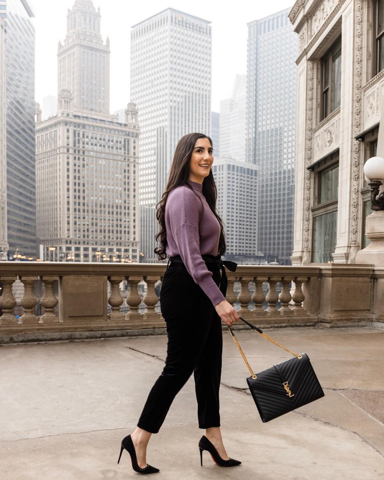 What to Wear with Velvet Pants & Corduroy Trousers 15 Fab Outfit