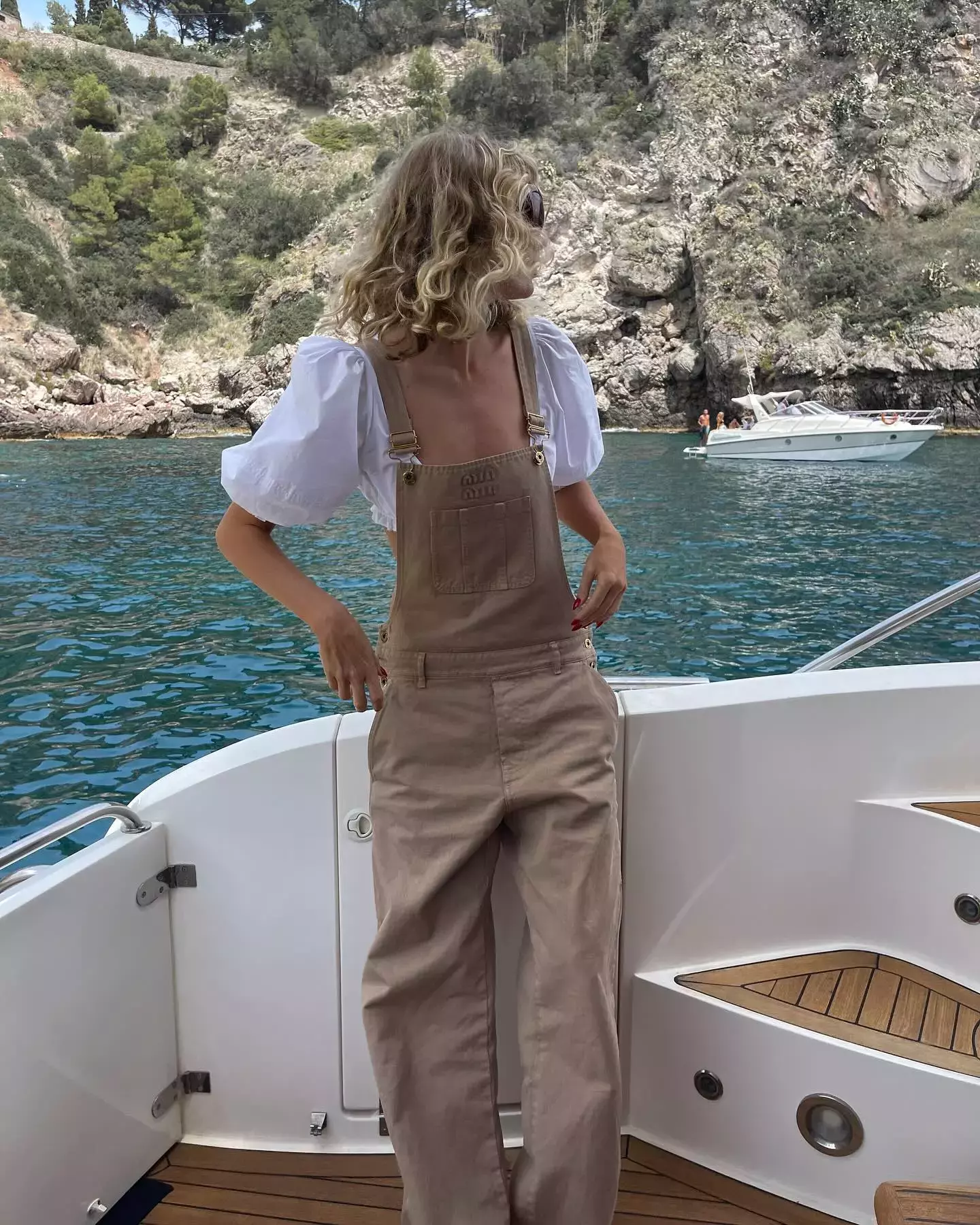 Elsa Hosk Cropped Peasant Top Gabardine Overalls