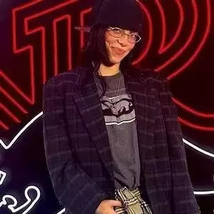 Billie Eilish Rocks Vintage Style