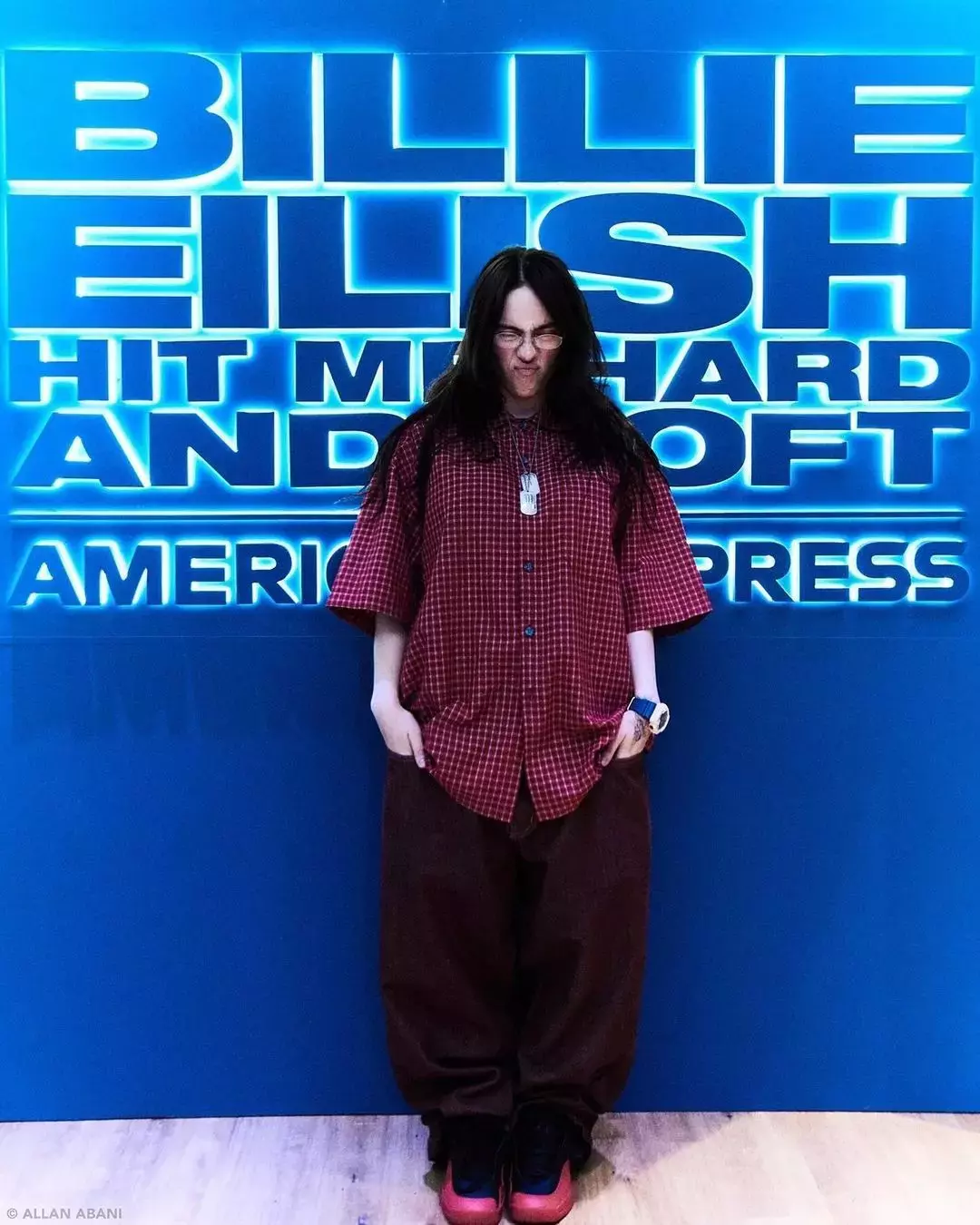 Billie Eilishs Edgy Style At Tokyo Pop Up Shop