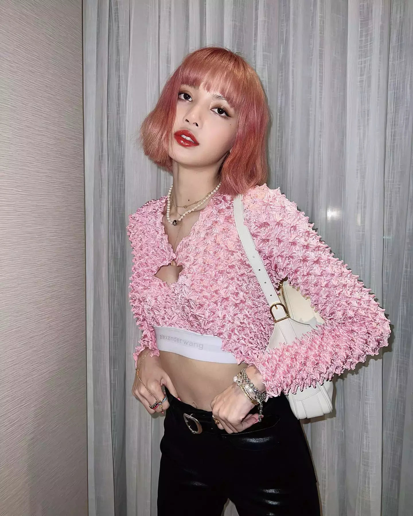Blackpinks Lisa Outfit Ideas