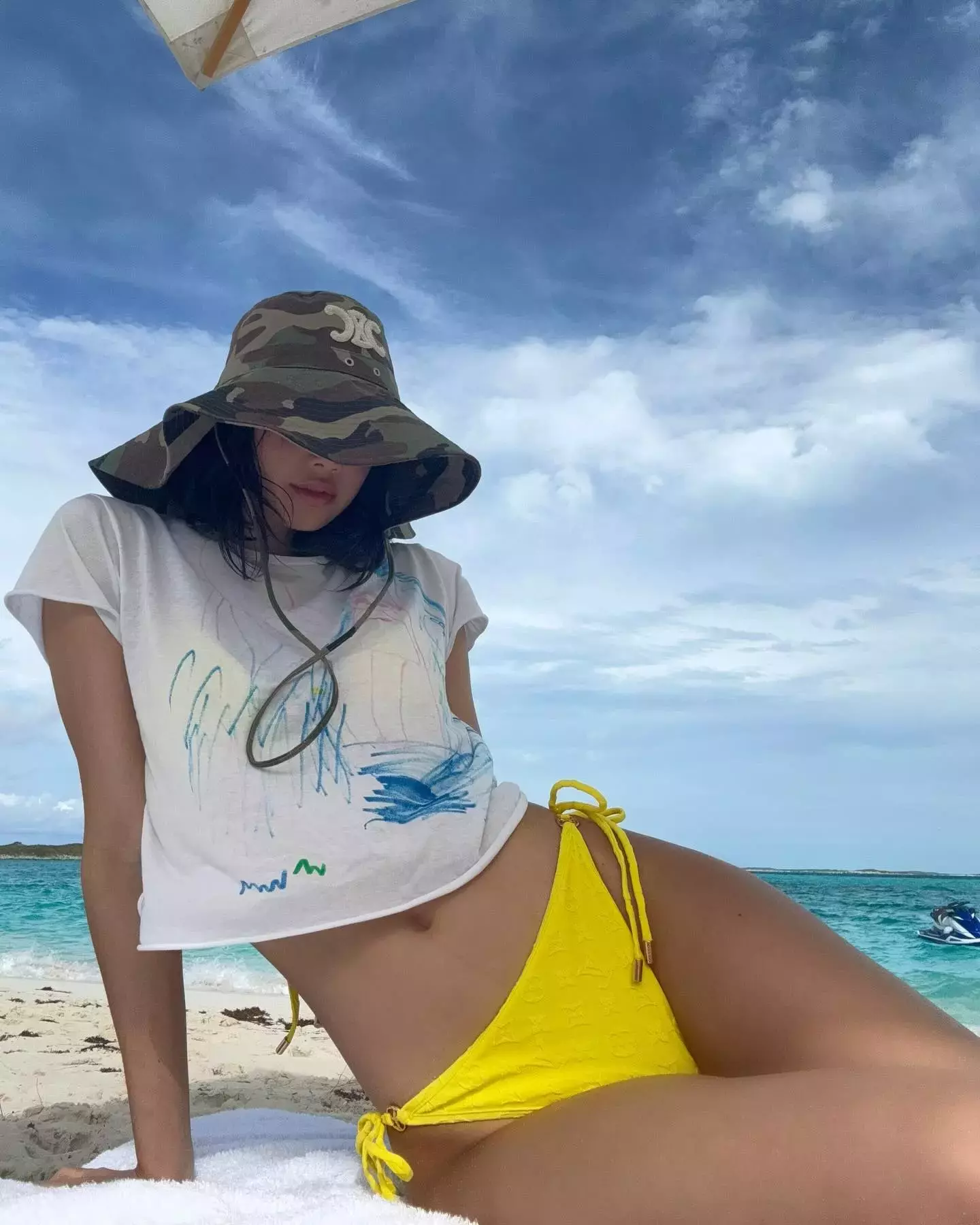 Blackpinks Lisa Outfit Ideas