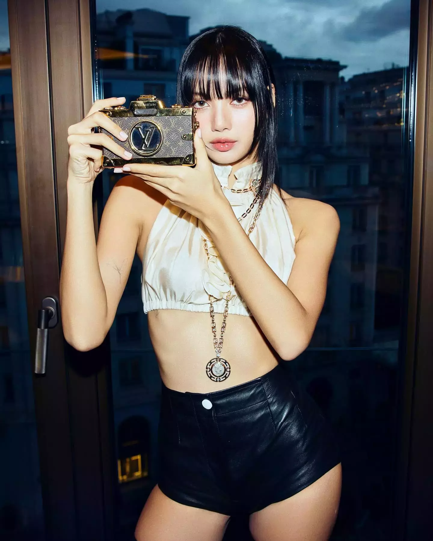 Blackpinks Lisa Outfit Ideas