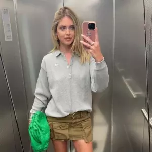 Chiara Ferragnis Chic Elevator Selfie