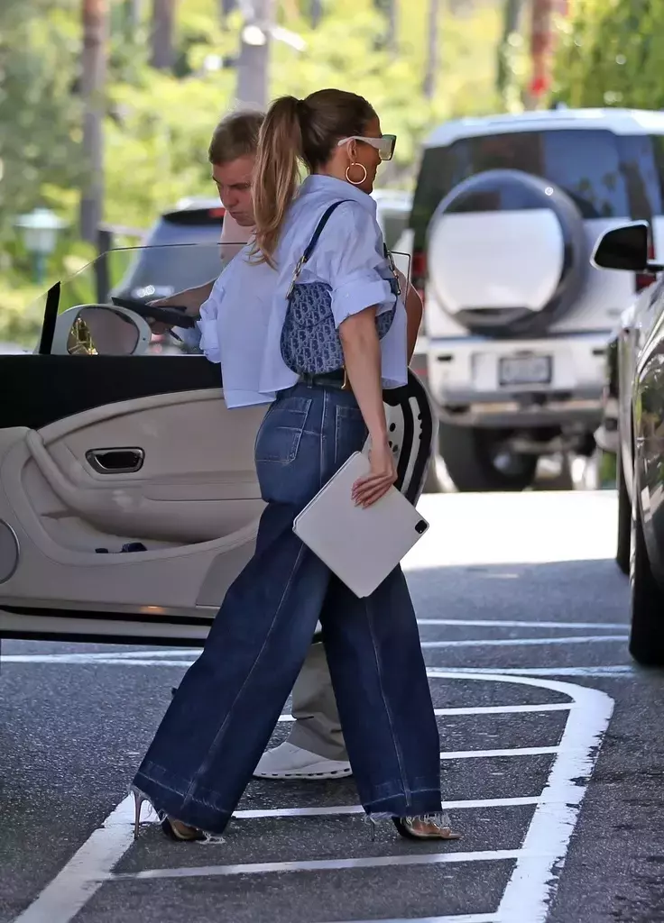 Jennifer Lopez Blue Jeans
