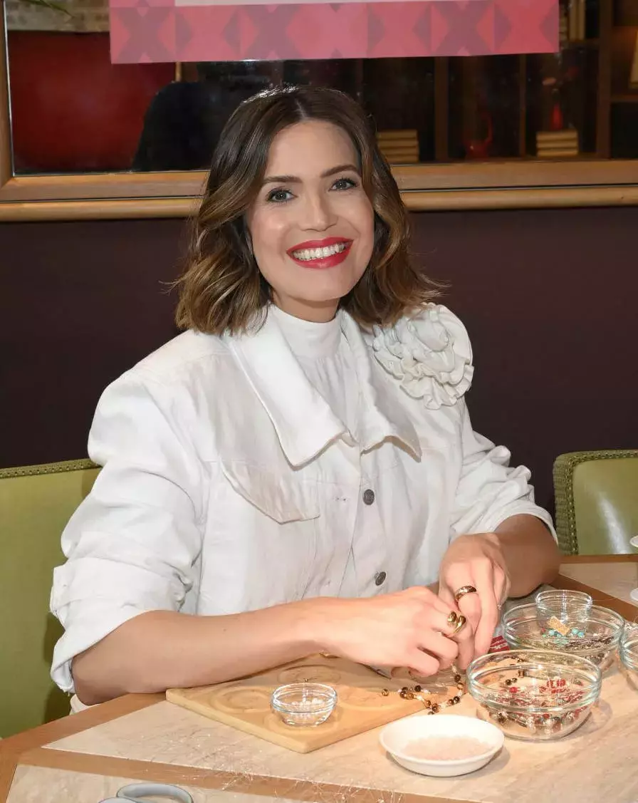 Mandy Moore Short Haircut