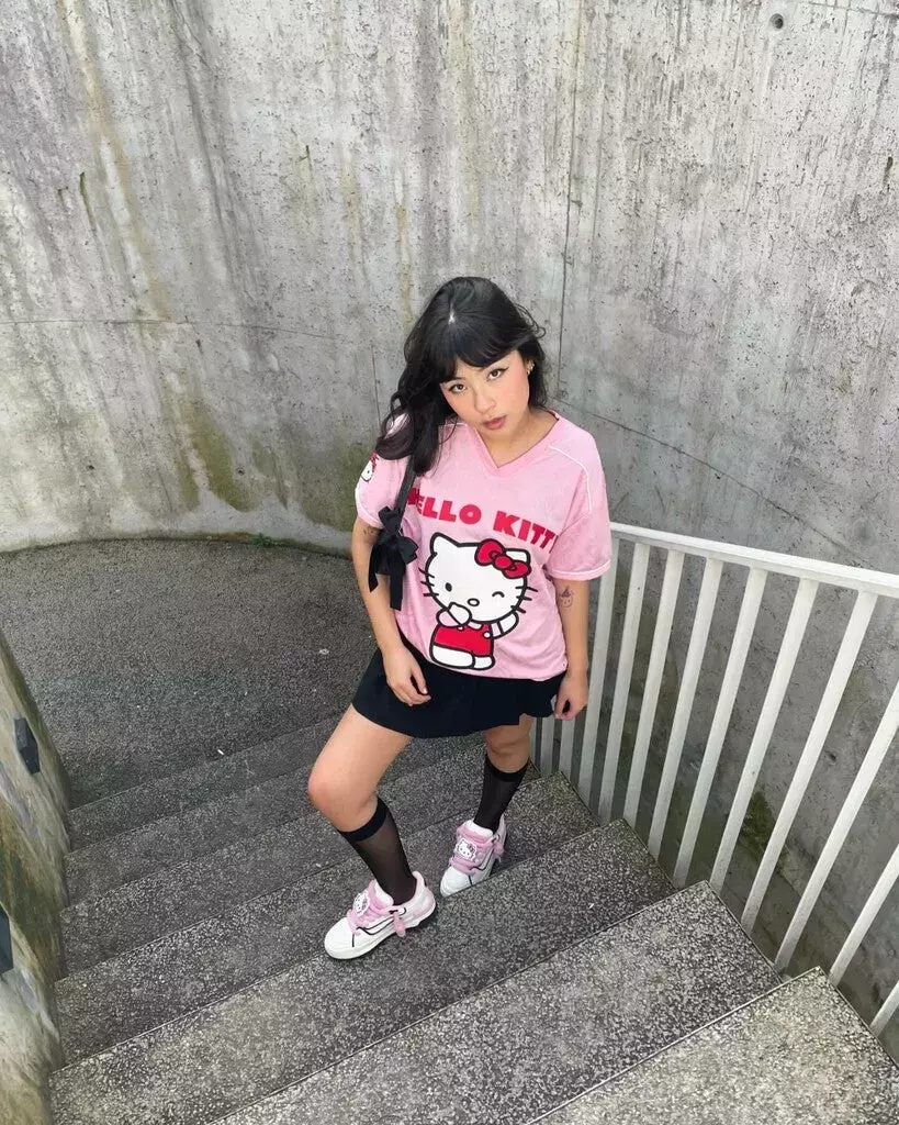 Pink Outfit Ideas For Women