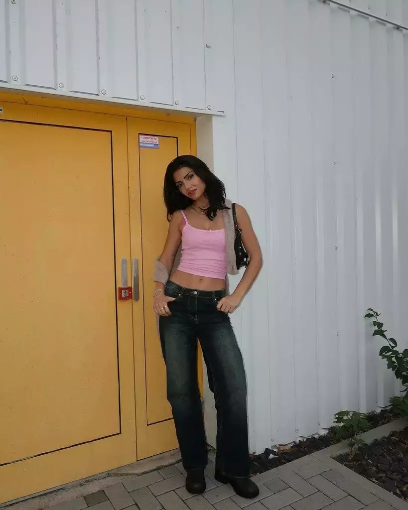 Pink Outfit Ideas For Women