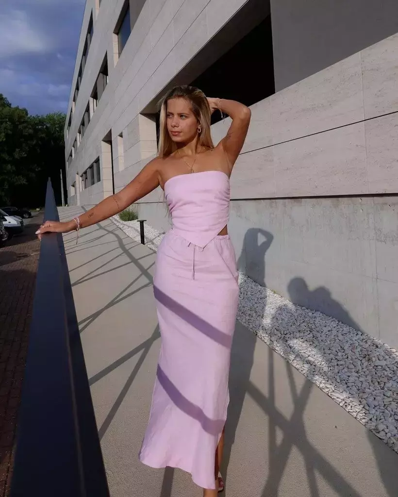 Pink Outfit Ideas For Women
