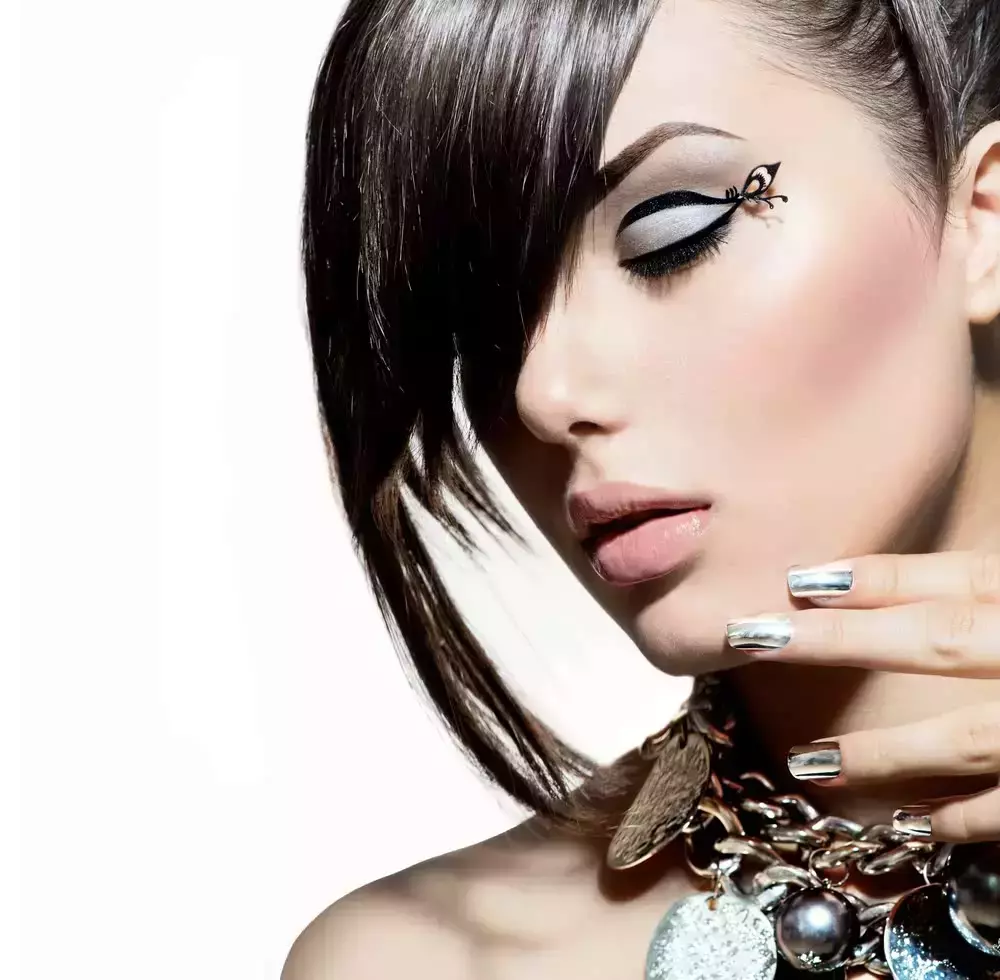 5 Must-Try Nail Trends for Spring