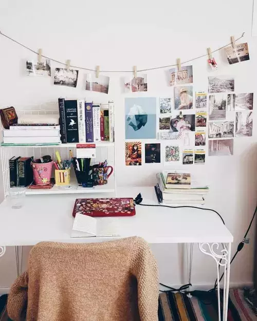 7 Things to Keep on Your Desk for a More Productive Day