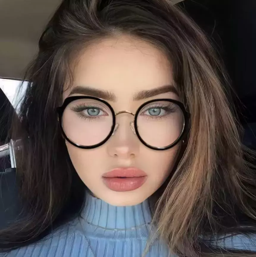 Round Eyeglasses Trends