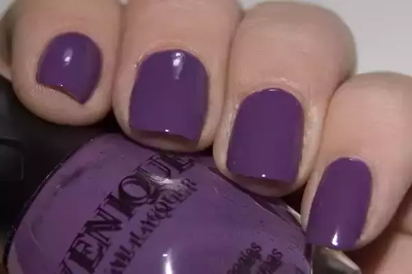 4 Tropical Nail Colors for Summer 4 Tropical Nail Colors for Summer